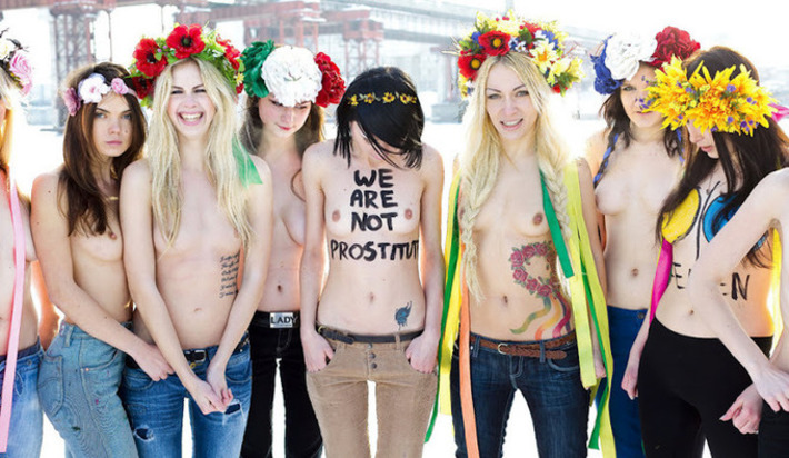 “OUR GOD IS WOMAN, OUR MISSION IS PROTEST, OUR WEAPONS ARE BARE BREASTS!” – FEMEN | Framed Magazine | Herstory | Scoop.it