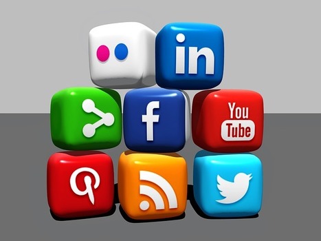 Social media in the classroom: Sixteen best resources for 2015 | Edudemic | Moodle and Web 2.0 | Scoop.it