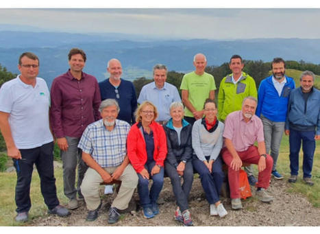 Les instances européennes de la randonnée au travail ! - Fédération Française de la Randonnée Pédestre | Tourisme de randonnées                                                                                                                                                                                 & Sports de nature pour les pros | Scoop.it