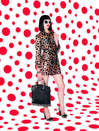 Louis Vuitton et Yayoi Kusama: l'invasion de pois sera mondiale | Les Gentils PariZiens | style & art de vivre | Scoop.it