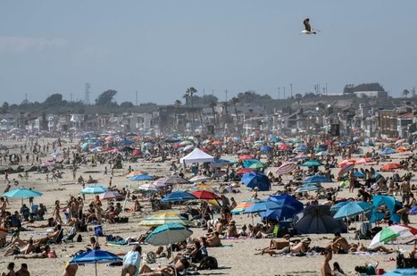 ‘You would think it was summer’: Heat wave brings crowds to Newport, other OC beaches amid coronavirus fears | Coastal Restoration | Scoop.it