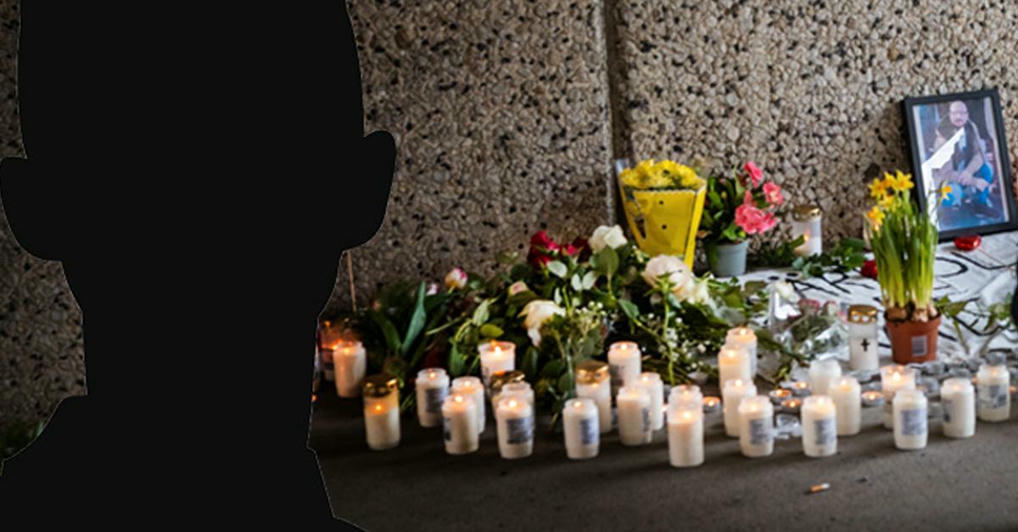 Tonåring häktas för mordet p&ar...