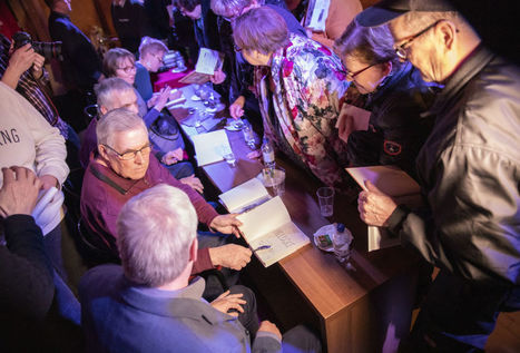 Jouppilan nelosten elämäkerrasta tulviva palaute yllätti lapsuutensa kaltoinkohtelusta kirjoittaneen Helena Jouppilan: "Monilla on samanlaisia kokemuksia" | Yle Uutiset | yle.fi | 1Uutiset - Lukemisen tähden | Scoop.it