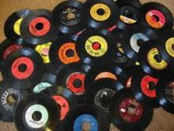 Music to My Ears: Collecting Music, From 45s to MP3s | Antiques & Vintage Collectibles | Scoop.it