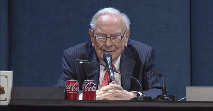 Warren Buffett: The career advice 'I told my own kids' from an 1841 essay | Family Office & Billionaire Report - Empowering Family Dynasties | Scoop.it