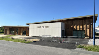 Landes : spectaculaire, le nouveau pôle culturel de Narrosse va ouvrir ses portes | Landes - Conseils municipaux & communautaires | Scoop.it