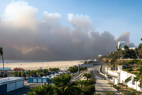 Millions Urged To Stay Inside In 11 States Over Air Quality - Newsweek | Operation Deimos | Scoop.it