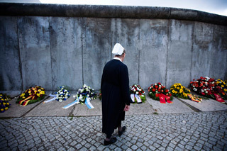 Remembering the Berlin Wall | Best of Photojournalism | Scoop.it