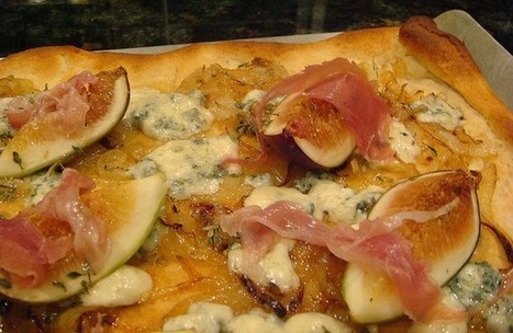 Recette de pizza aux figues, gorgonzola, jambon cru, miel et thym (Italie) | Cuisine du monde | Scoop.it