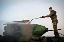 Décontamination: les dragons du 2e RD s'activent en Afghanistan | DEFENSE NEWS | Scoop.it