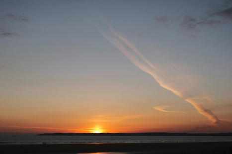 Awesome Sunset (In Cezar Street and Double X) /&nbsp;OneCameraOneLens by Mark G Adams | Fujifilm X Series APS C sensor camera | Scoop.it