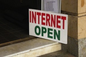 Internet ne peut pas &ecirc;tre contr&ocirc;l&eacute;, autant s&rsquo;y faire &raquo; Article &raquo; OWNI, Digital Journalism | Intelligence Web | Scoop.it