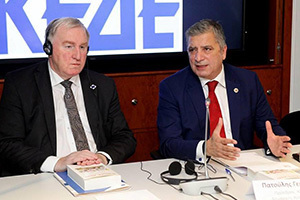CoR - Greek mayors sign up to the "Cohesion Alliance" | Energy Transition in Europe | www.energy-cities.eu | Scoop.it