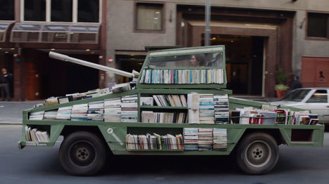 Raul a construit une arme d’instruction massive : un tank qui distribue des livres pour lutter contre l’ignorance | Koter Info - La Gazette de LLN-WSL-UCL | Scoop.it