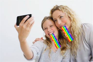 The parent's guide to understanding Snapchat by CARISSA LINTAO | Into the Driver's Seat | Scoop.it