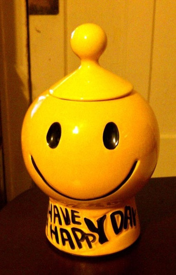 Have A Happy Day, It's A Real McCoy Cookie Jar! | Collectors' Blog | You Call It Obsession & Obscure; I Call It Research & Important | Scoop.it