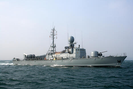 Plongée dans les archives : les anciens patrouilleurs lance-missiles allemands | DEFENSE NEWS | Scoop.it