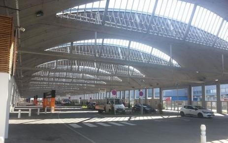 Pantin : la friche devient la première halle d'Europe du bâtiment - Le Parisien | Reconversion de friches | Scoop.it