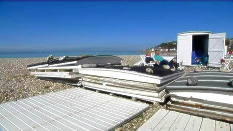 Le Havre - bleues, blanches, noires, les cabanes de plage de retour pour la belle saison | Veille territoriale AURH | Scoop.it