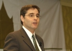FCC's Genachowski: Broadband Development Good for U.S. Job ... | Surfing the Broadband Bit Stream | Scoop.it