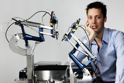New high-precision eye surgery robot helps doctors stay sharp | Robolution Capital | Scoop.it