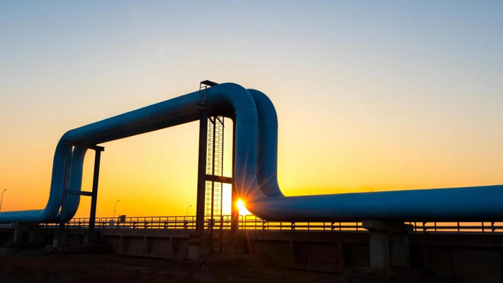Canada Eyes Two New Oil Pipelines | Financial Markets Report  - Transforming Money Into Wealth | Scoop.it