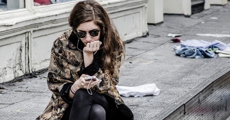 Security Firm Warns About App That Pays for Unused Text Messages | Mashable.com | @The Convergence of ICT, the Environment, Climate Change, EV and HEV Transportation & Distributed Renewable Energy | Scoop.it