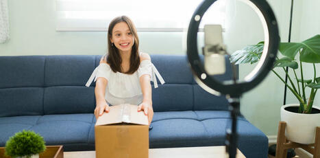 Work or play? The rise of online ‘kidfluencers’ is raising complex legal and ethical questions | eParenting and Parenting in the 21st Century | Scoop.it