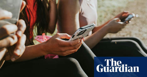 Social media triggers children to dislike their own bodies, says study | Children | The Guardian | consumer psychology | Scoop.it