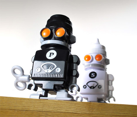 Salt and Pepper Bots for Lazy Condiment Passers | All Geeks | Scoop.it