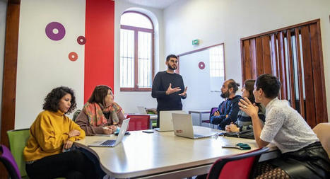 En Seine-Saint-Denis, deux incubateurs permettent à des réfugiés de devenir entrepreneurs | Idées responsables à suivre & tendances de société | Scoop.it
