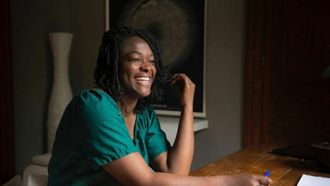 Angers. Ysiaka Anam, autrice française et noire en résidence à la bibliothèque de La Roseraie | L'actualité des quartiers politique de la ville de Bretagne et Pays de la Loire | Scoop.it