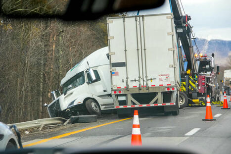 18-Wheeler Accident Injuries and Medical Treatment | Call: 915-850-0900 or 915-412-6677 | Sciatica "The Scourge & The Treatments" | Scoop.it