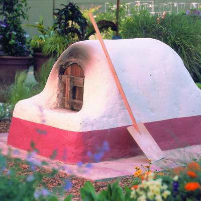 How to build an outdoor adobe oven | Gardening Life | Scoop.it