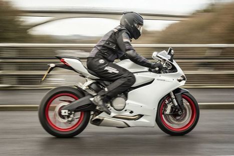 Review of the Ducati 899 Panigale: Baby BOOM! | Ductalk: What's Up In The World Of Ducati | Scoop.it