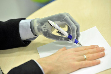 World's First App-Controlled Prosthetic Hand Allows Natural Functions | Science News | Scoop.it