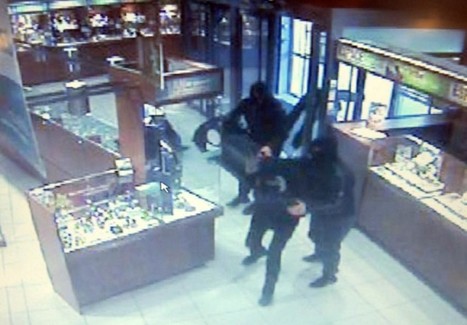 &laquo;&nbsp;Un chef ne va pas au braquage&nbsp;&raquo; | Chronique des Droits de l'Homme | Scoop.it