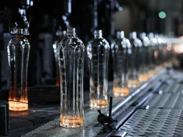 Bacardi cuts carbon footprint of glass bottle production in ‘first’ for spirits industry | Track & Trace | Scoop.it