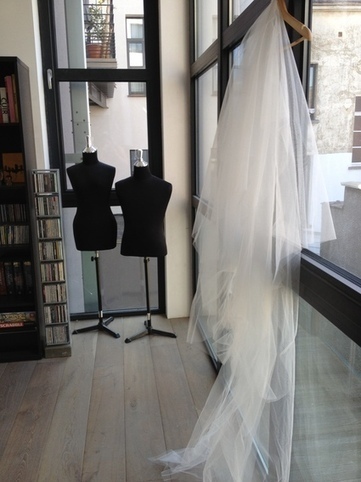 Robe de mariée neuve - promesse mariage lille - voile et jupon - Paris | Robes de mariée d'occasion | Scoop.it