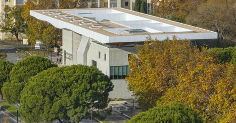 A Avignon, la bibliothèque Renaud-Barrault fait sa promotion canopée /Libèration | Veille professionnelle des Bibliothèques-Médiathèques de Metz | Scoop.it