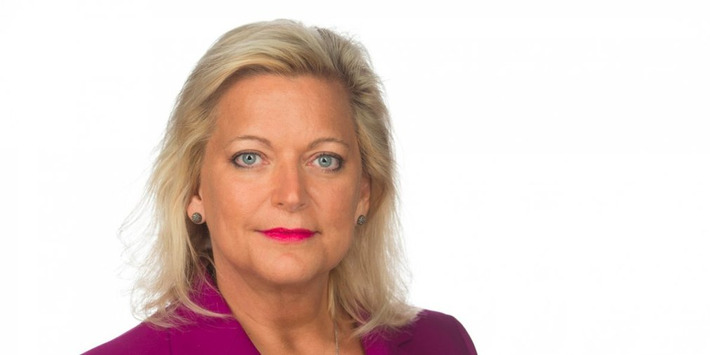 Intel's latest hire is another example of a major change shaking up the $160 billion company | Technology Report - Changing Our World | Scoop.it