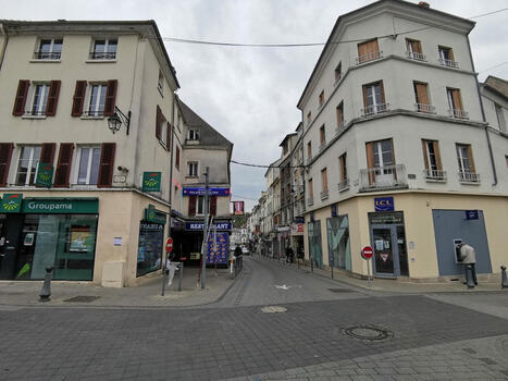 Dans cette ville de Seine-et-Marne, une opération lancée pour améliorer l'habitat en centre-ville | Regards croisés sur la transition écologique | Scoop.it