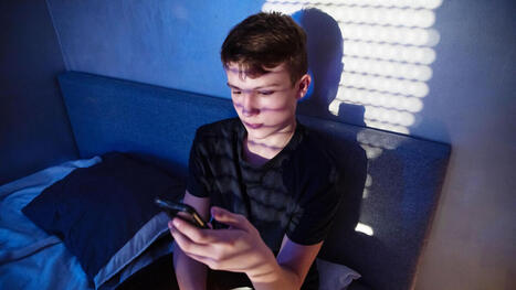 &laquo;&nbsp;C&rsquo;est un sujet tr&egrave;s politique&nbsp;&raquo;&nbsp;: comment la solitude s&rsquo;impose comme un th&egrave;me de la pr&eacute;sidentielle - Le Parisien | Famille et sexualit&eacute; | Scoop.it