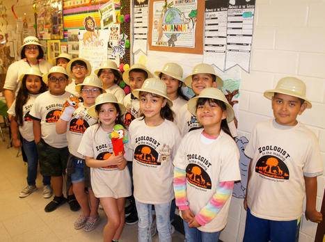 LESSONS IN THE WILD: Poteet students study plants, animals - Pleasanton Express | Benefits of Bilingualism | Scoop.it