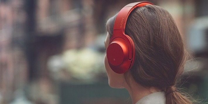 These are the perfect noise-cancelling headphones for commuters | Technology Report - Changing Our World | Scoop.it