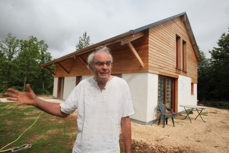 A la découverte de l'autonomie énergétique dans une maison ossature bois isolée en paille | Build Green, pour un habitat écologique | Scoop.it