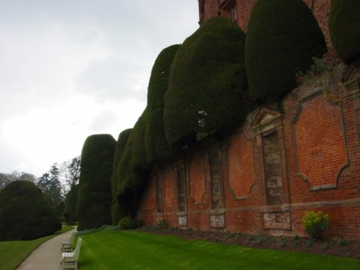 Ten of the most Beautiful Ancient Gardens of the World - The Listicles | Visiting The Past | Scoop.it