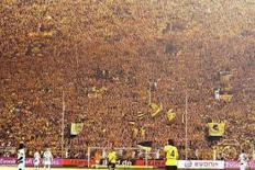 No fans in Westfalenstadion pushes Dortmund to €72m loss | The Business of Sports Management | Scoop.it