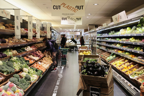 London supermarket becomes one of the first mainstream chains to introduce plastic-free zones | Sustainability Science | Scoop.it
