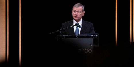 Chief Justice John Roberts faces mounting criticism over 'emboldened Trump' - Raw Story | Backstabber Watch | Scoop.it